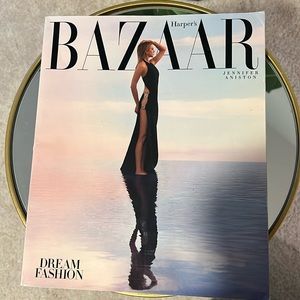 Harper’s Bazaar’s Jennifer Aniston April 2016 Magazine
